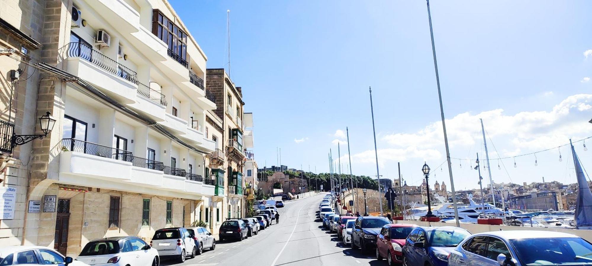 Vittoriosa' Seafront 2 Bed Highly Furnished Apartment Zewnętrze zdjęcie